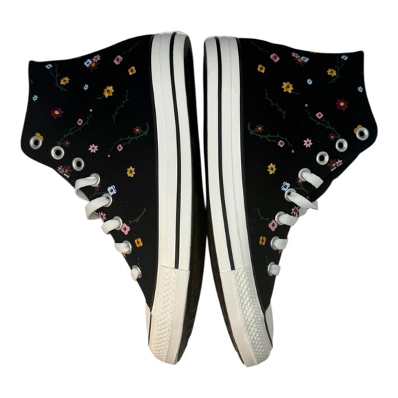 Converse Women's Chuck Taylor All Star Floral Embroidery High Top Shoe, Size 9.5 - Picture 7 of 11
